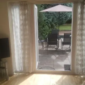 Studio Annex With Private Entrance In And Christchurch Area Homestay